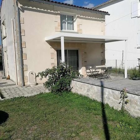 Maison Charmante A Saint-Georges-De-Didonne Avec Jardin Extérieur photo
