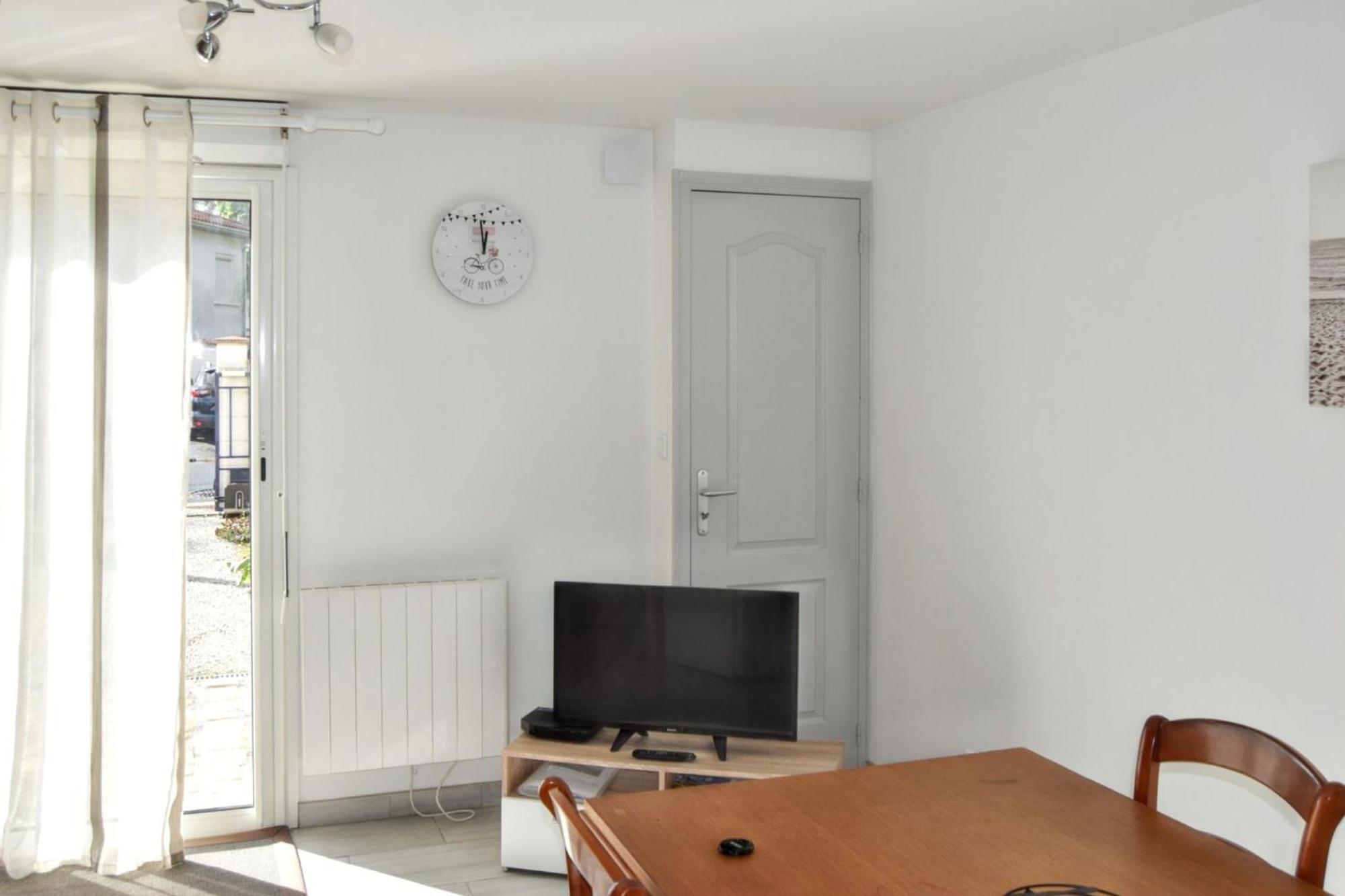 Maison Charmante A Saint-Georges-De-Didonne Avec Jardin Extérieur photo